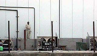 Efficient refrigeration system and refrigeration line layout.